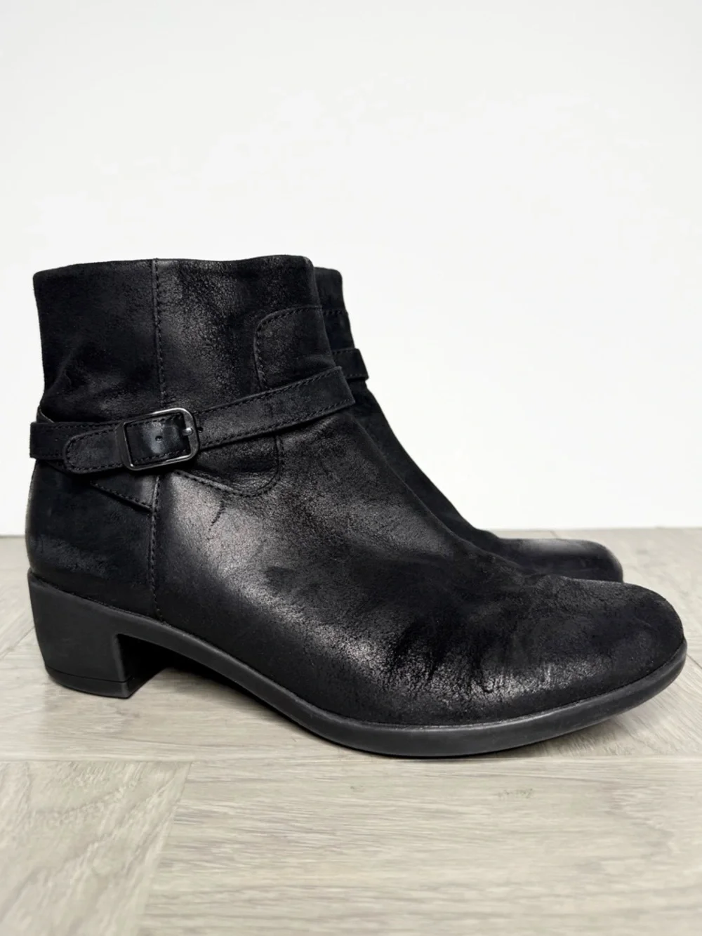 Dansko Cagney Black Bootie 39